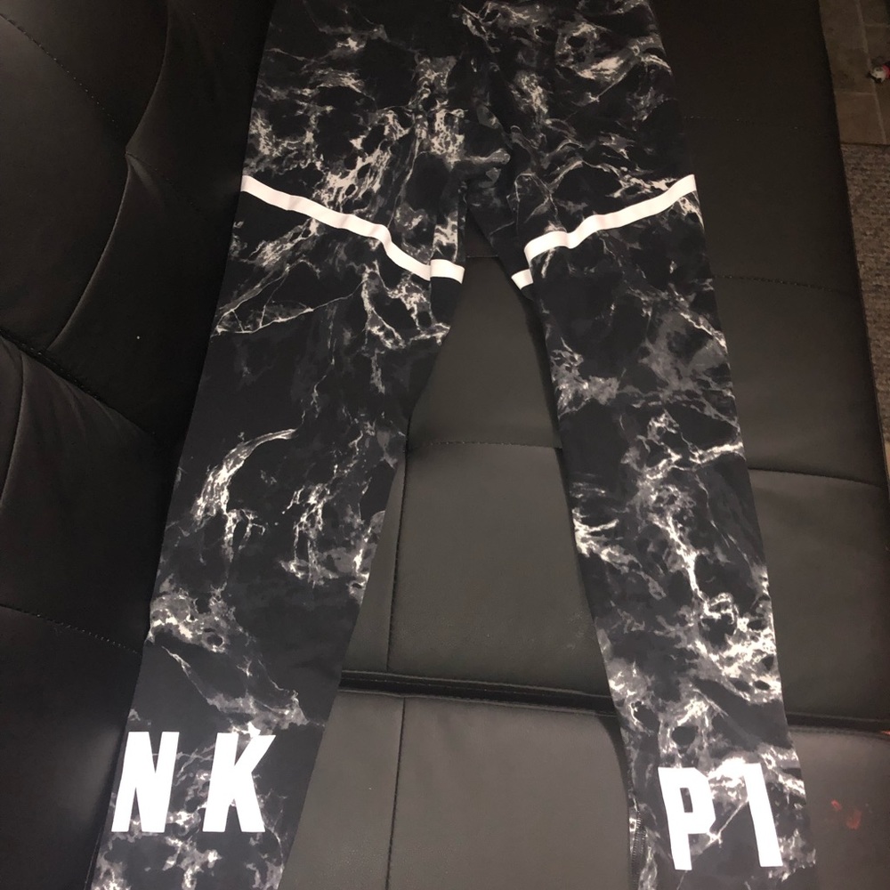 VS PINK Leggings